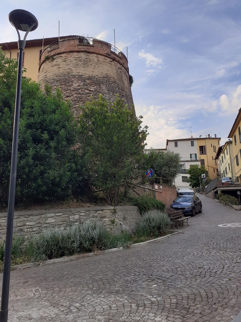 Torrione sud - via Garibaldi
